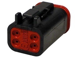 Vodotěsný řadovový konektor pro automobilový průmysl od výrobce Deutsch. Redukovaná izolace.