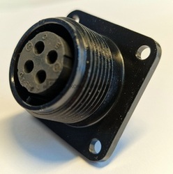 Kruhový konektro dle MIL-DTL-5015/MIL-C-5015 v černé barvě