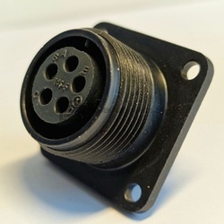 Kruhový konektro dle MIL-DTL-5015/MIL-C-5015 v černé barvě