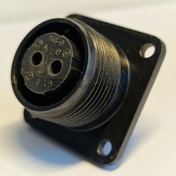 Kruhový konektro dle MIL-DTL-5015/MIL-C-5015 v černé barvě