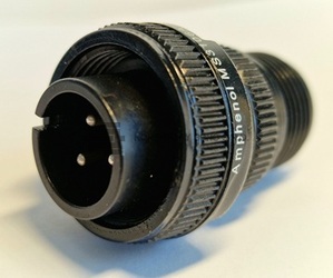 Kruhový konektro dle MIL-DTL-5015/MIL-C-5015 v černé barvě